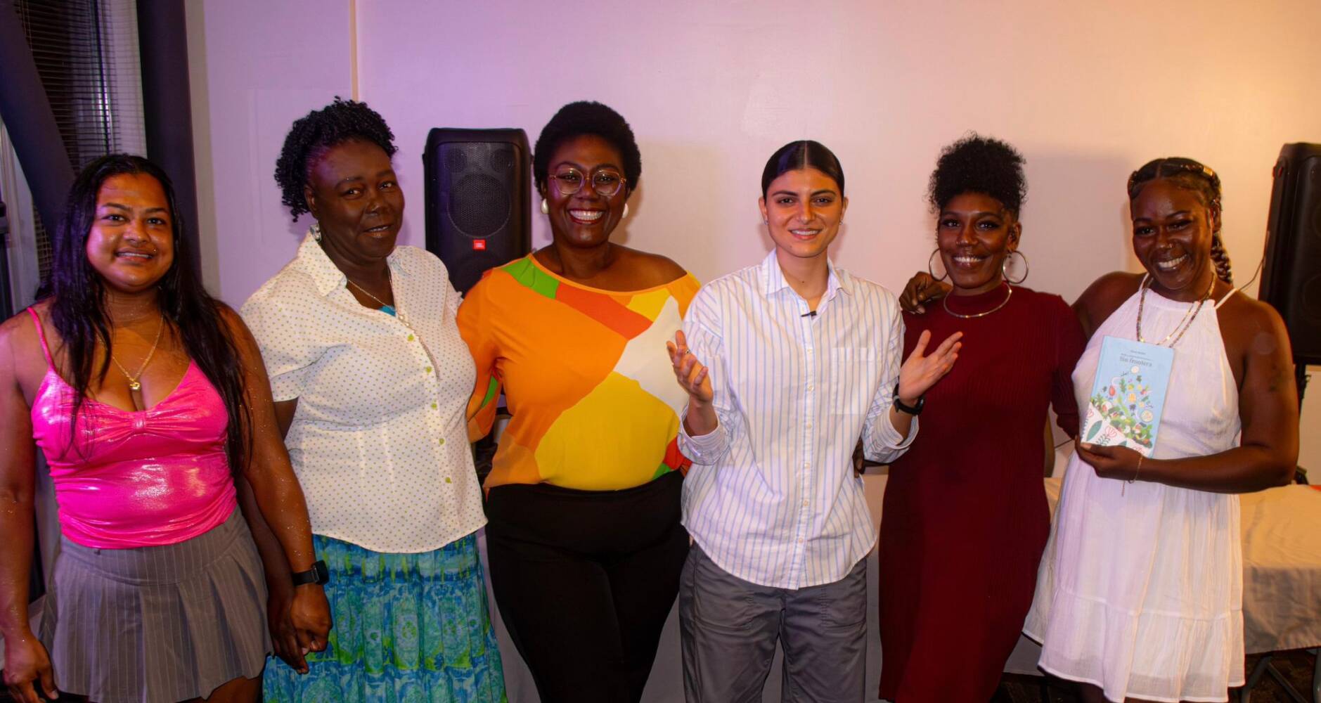 Curaçao as a Trunk Full of Cultures: Migrant Mothers Tell Their Story in Mama Baranka