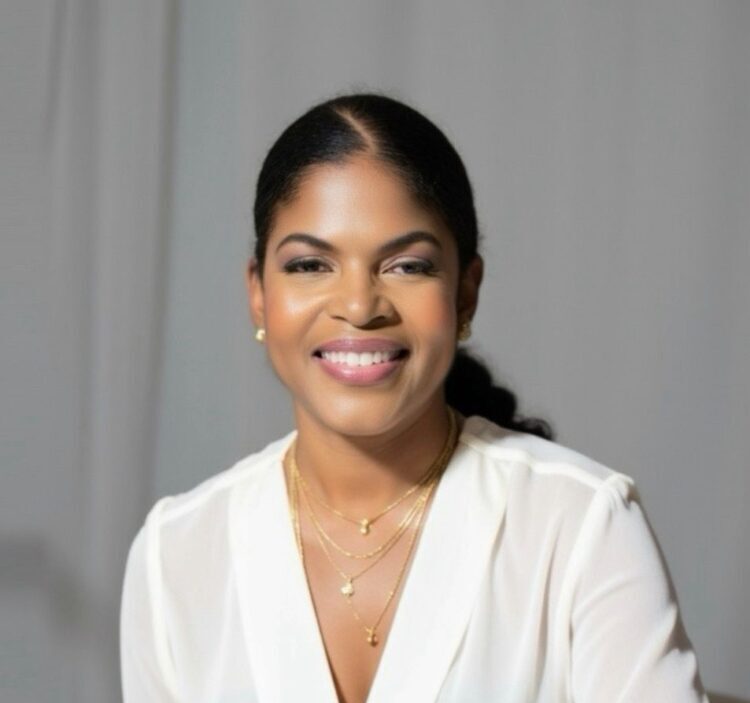 ‘Many women stay silent out of shame’ – Melrose Bloem opens listening line in Curaçao